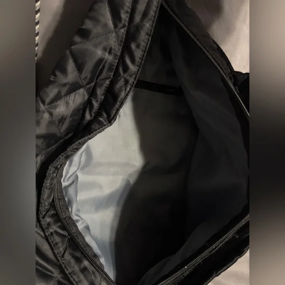 Kavu Rope Sling Bag - Picture 3 of 5